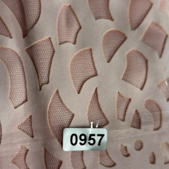 Karl Lagerfeld Light Pink Pencil Dress Rosette Cut Out Overlay Zip Closure SZ 4 - Picture 13 of 14